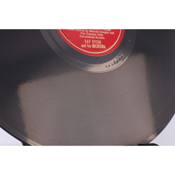 Kay Kyser - Ole Buttermilk Sky/On The Wrong Side Of You 1946 78rpm Record 37073 - Picture 10 of 16